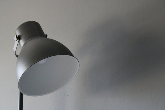 How to Light a Room Without Overhead Lighting: 6 Practical Ideas That Work - Alfanite Store